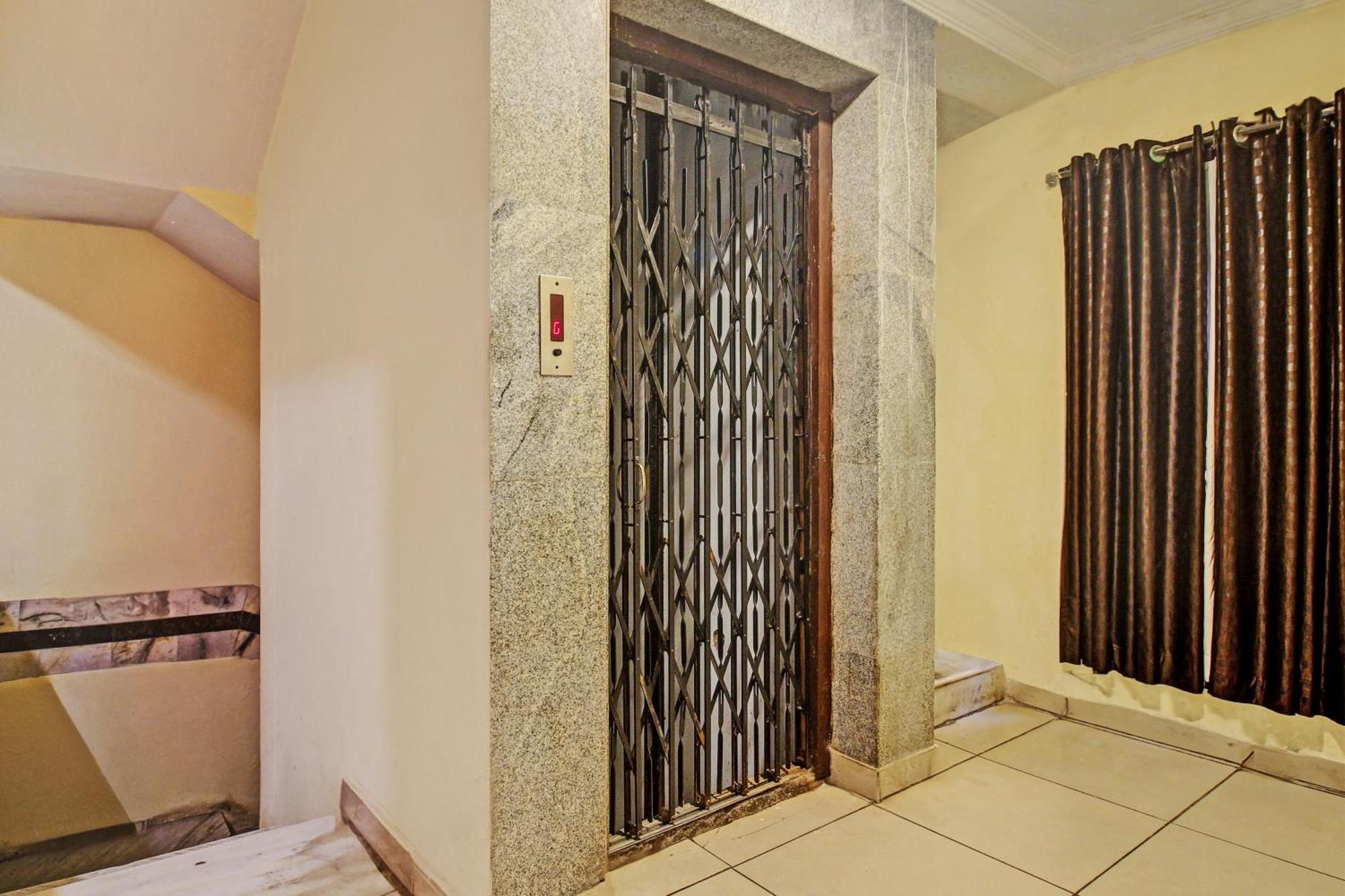 Hotel Ruma Hyderabad Exterior foto